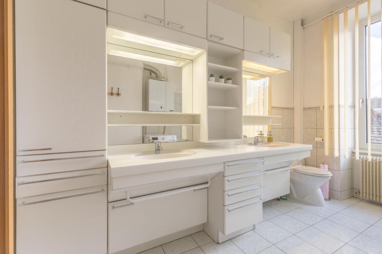 מולהאוס Travel Homes - The Wooden, Spacieux & Bon Quartier מראה חיצוני תמונה