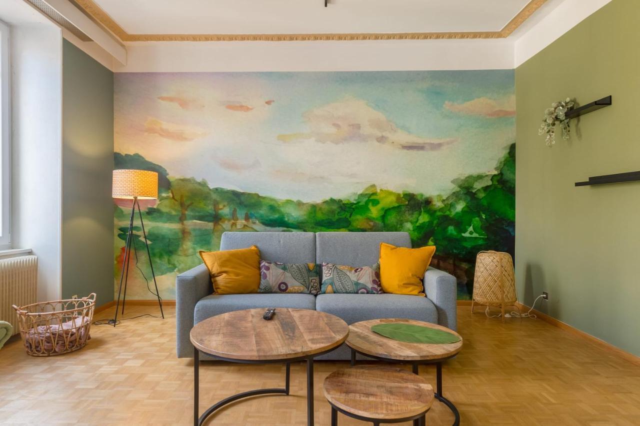 מולהאוס Travel Homes - The Wooden, Spacieux & Bon Quartier מראה חיצוני תמונה